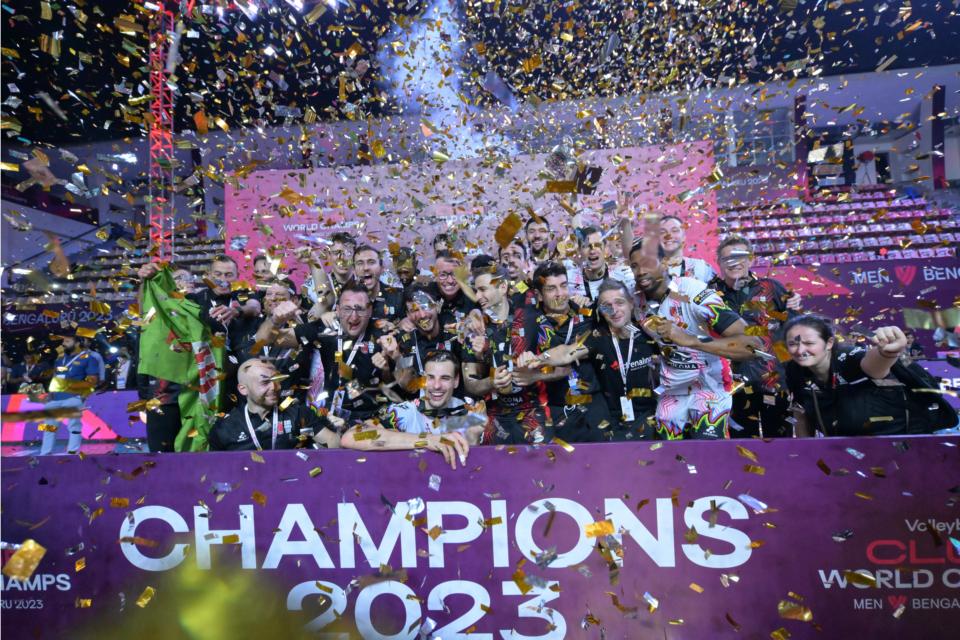 Atual campeão, Perugia é o primeiro finalista do Mundial de clubes de vôlei